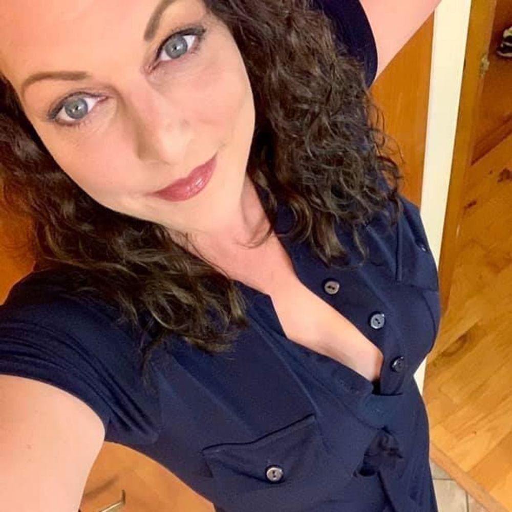 Meet your Posher, Kayli